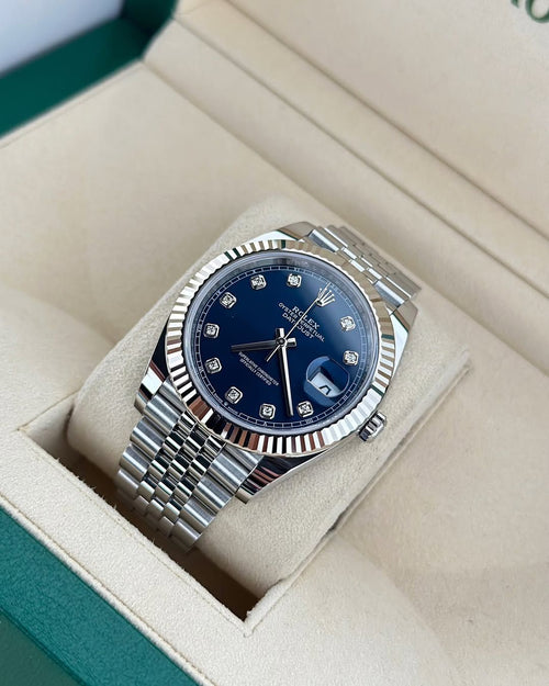 Date & Day 2000 Series Super Luxury Watch