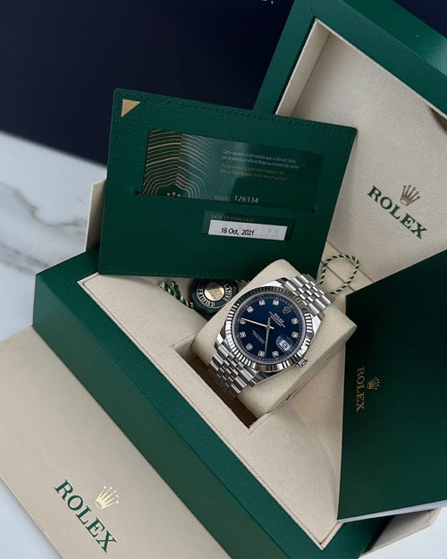 Date & Day 2000 Series Super Luxury Watch